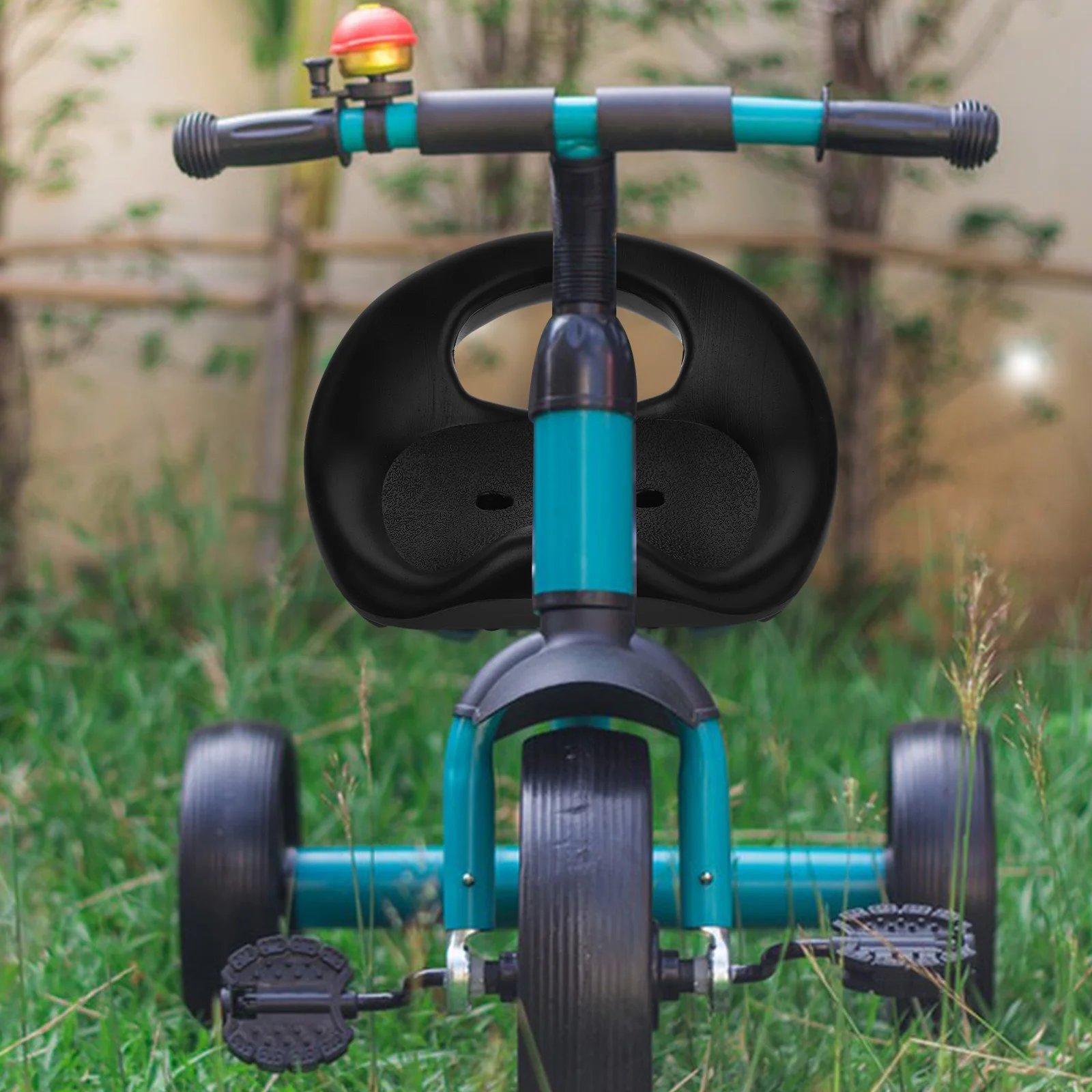 Утолщенное черное пластиковое сменное сиденье для трехколесного велосипеда - Фотография_6