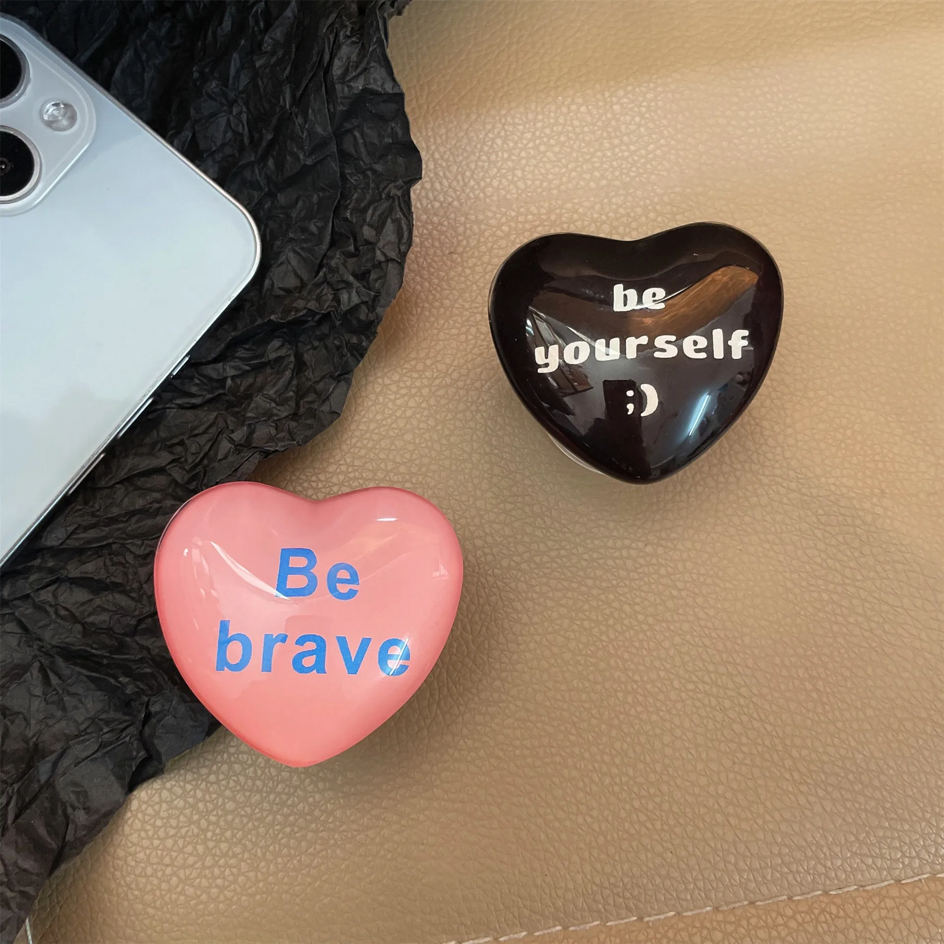 Хрустальный держатель для телефона в форме сердца - Фотография_3