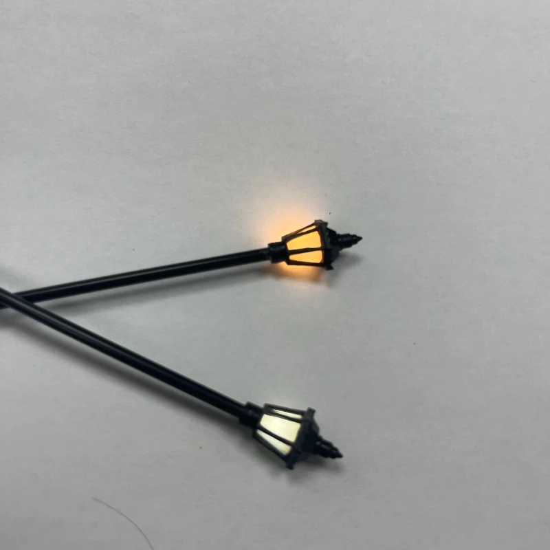 Модель уличного фонаря белый теплый - Фотография_4