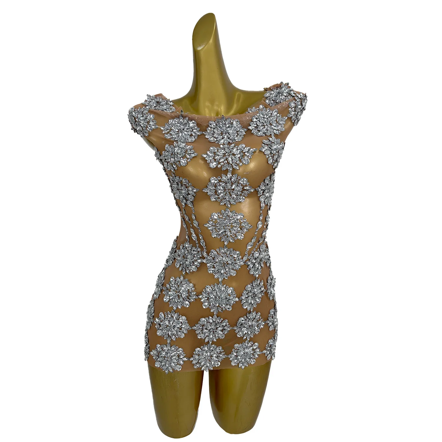 Женские платья с открытыми плечами