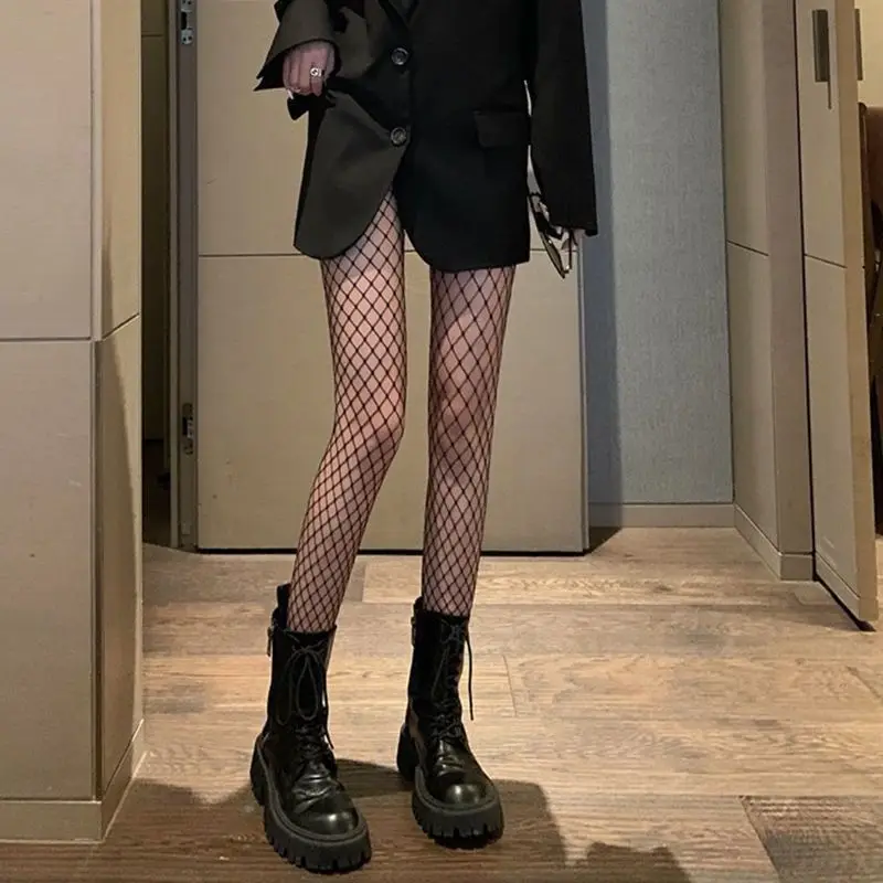 Классические ажурные кружевные сетчатые чулки в стиле лолиты - Фотография_6