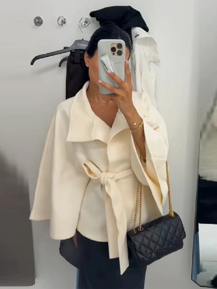 Шикарная винтажная накидка с поясом и воротником-стойкой - Фотография_4