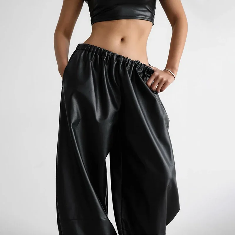 Свободные брюки-шаровары из искусственной кожи для женщин - Фотография_5