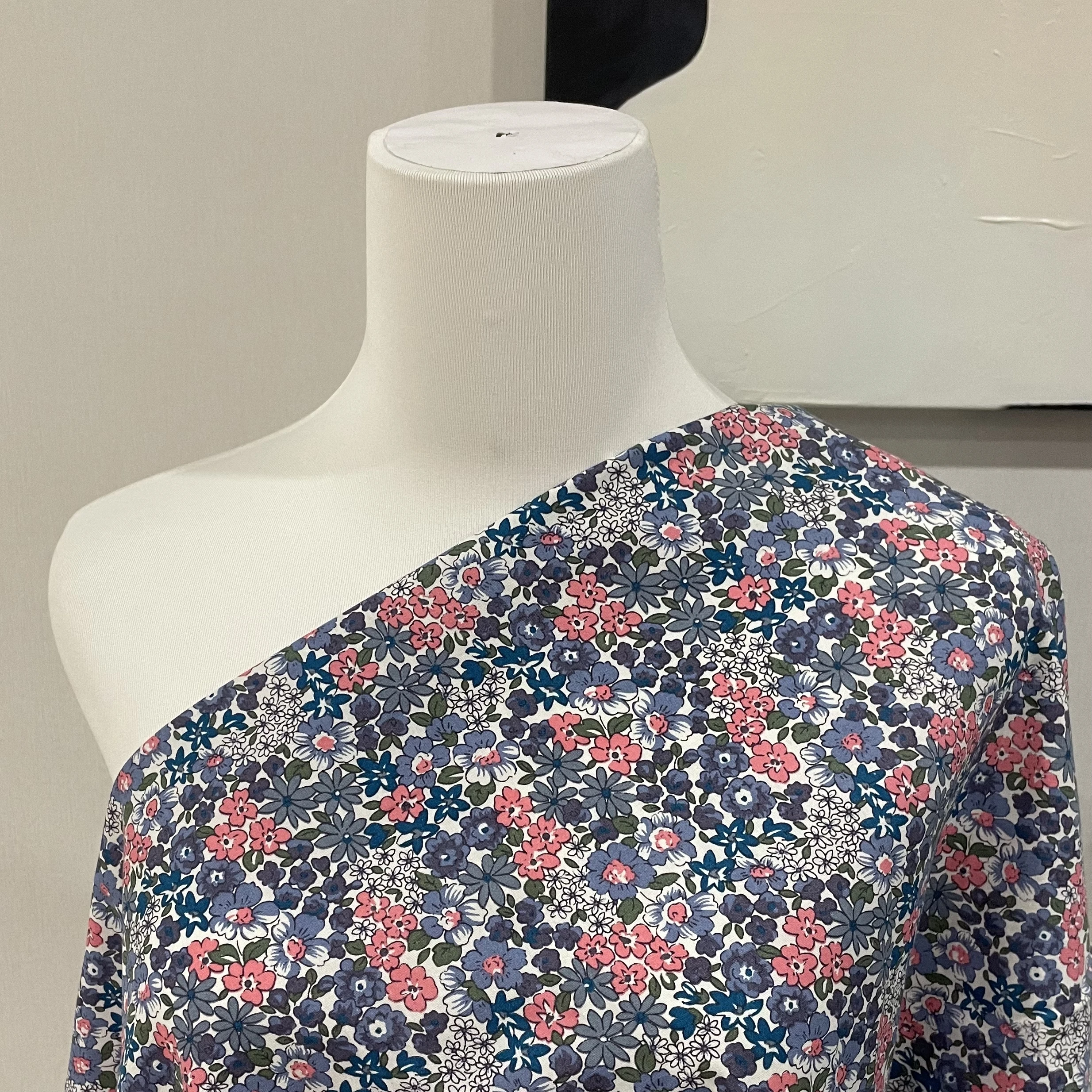 Libby красные цветы и растения - Фотография_6