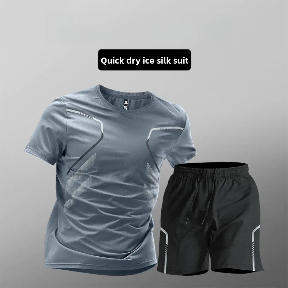 Мужской комплект летней спортивной одежды