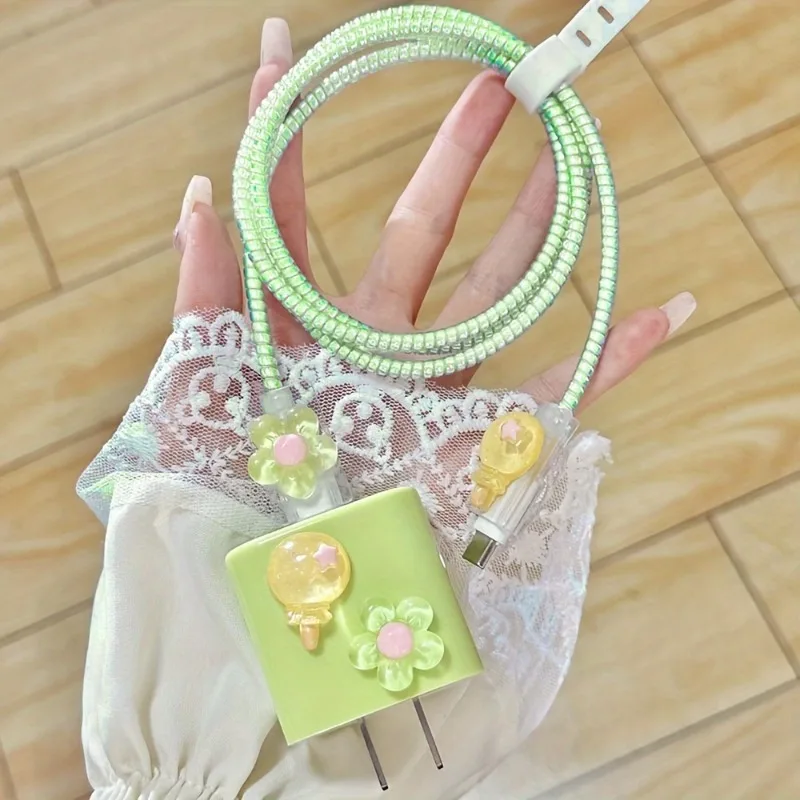 Защитный чехол для зарядного устройства с цветами