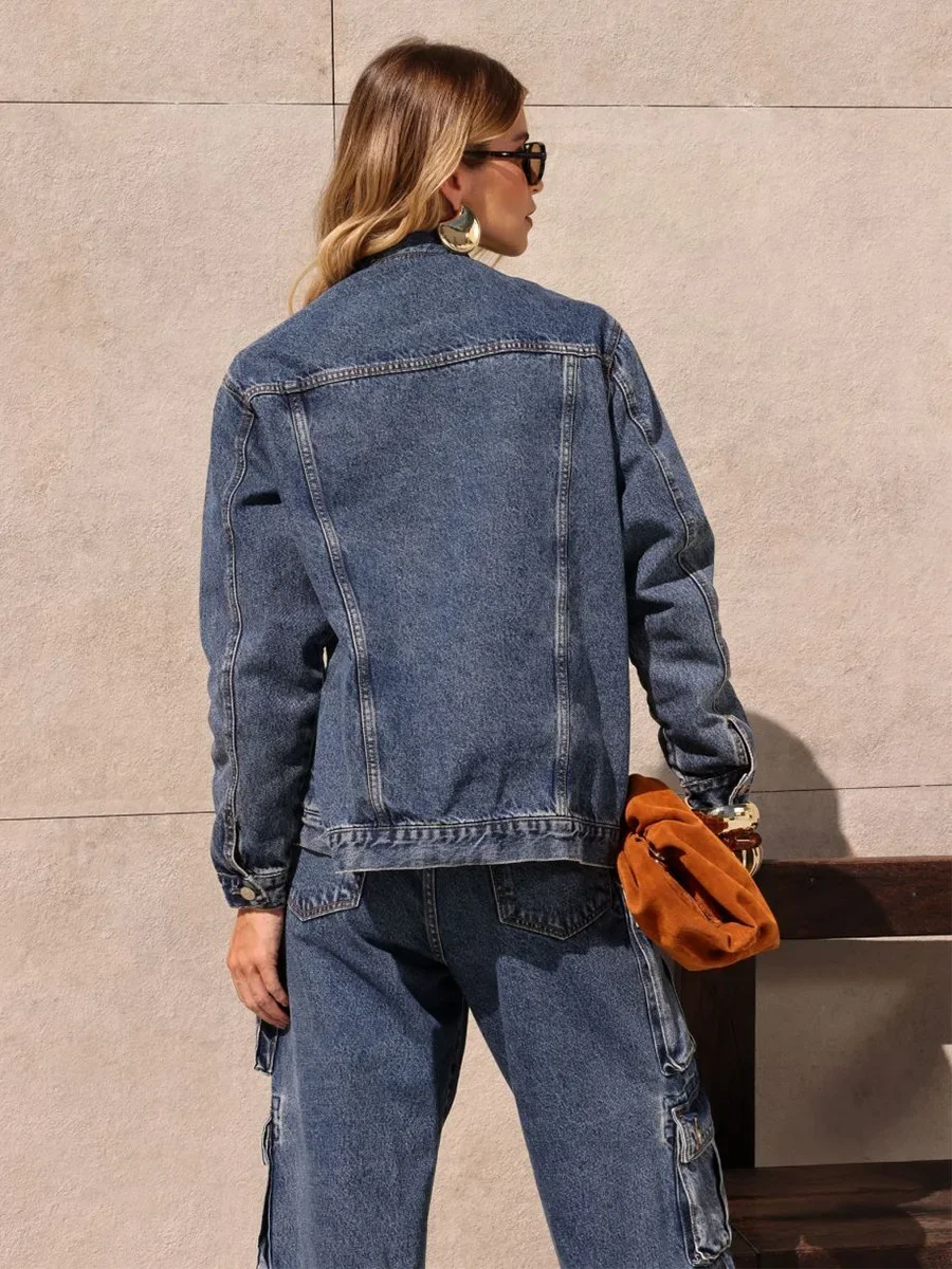 Новая женская темно-синяя джинсовая куртка в стиле ретро с лацканами - Фотография_3