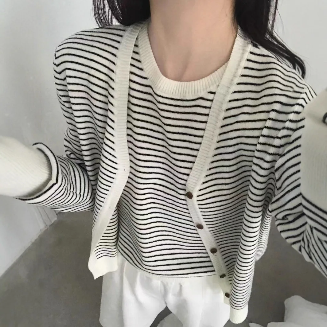 Женские комплекты свитеров из двух предметов - Фотография_3