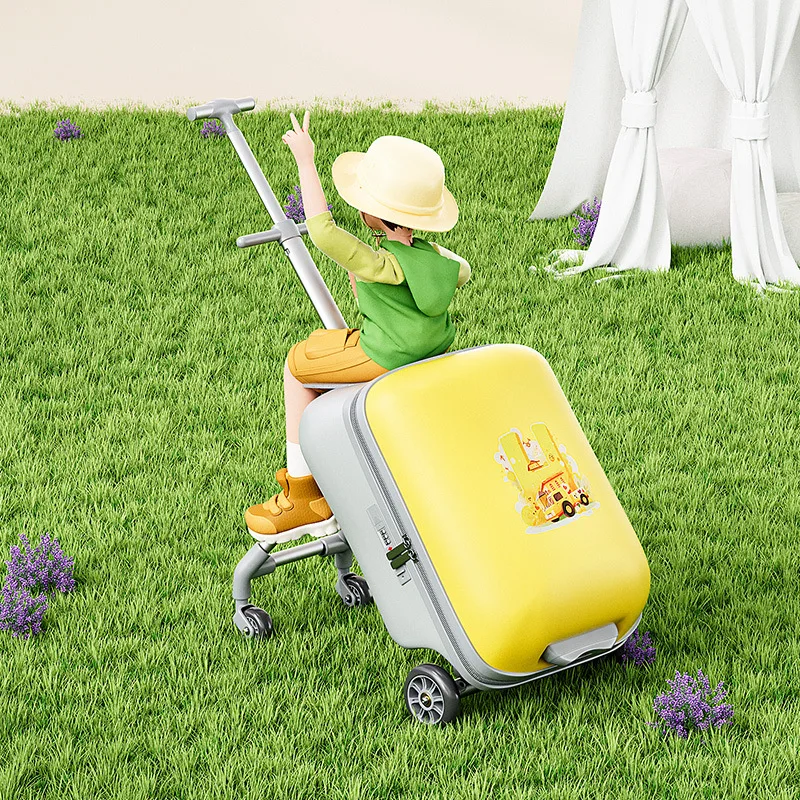 Детский чемодан на колесиках для верховой езды