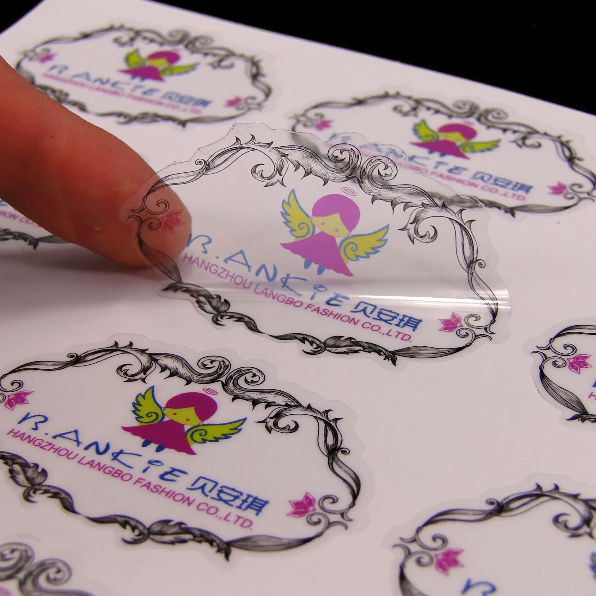 Индивидуальные прозрачные круглые клейкие наклейки с логотипом - Фотография_5