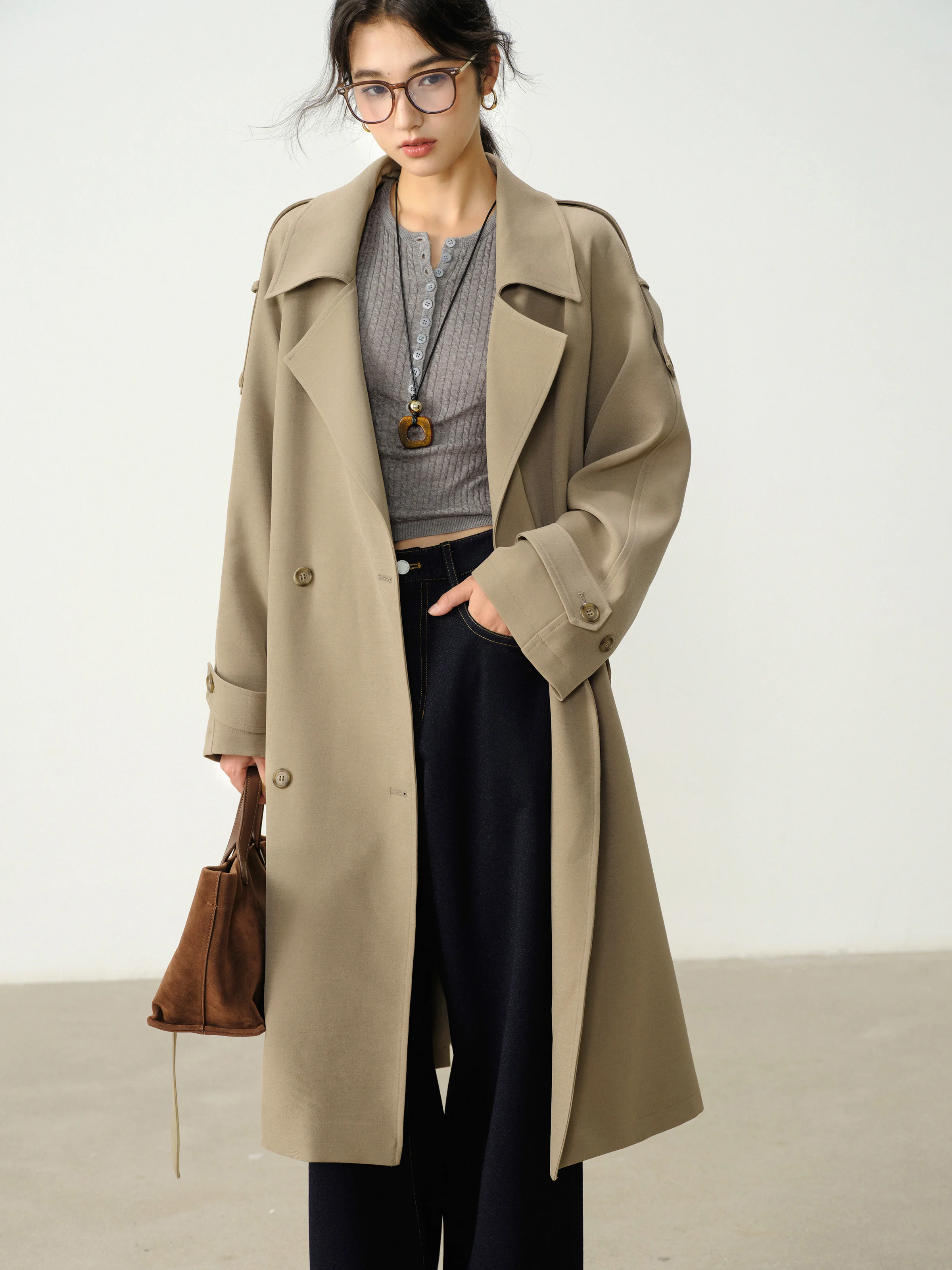 Осенний двубортный тренч для женщин - Фотография_4