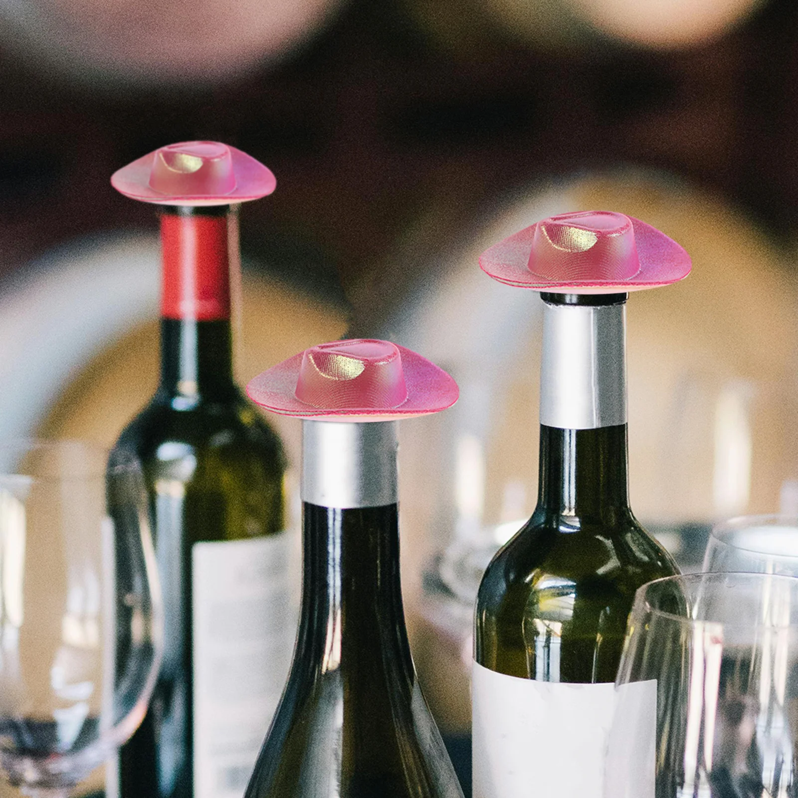 Шляпа с бутылкой вина - Фотография_4