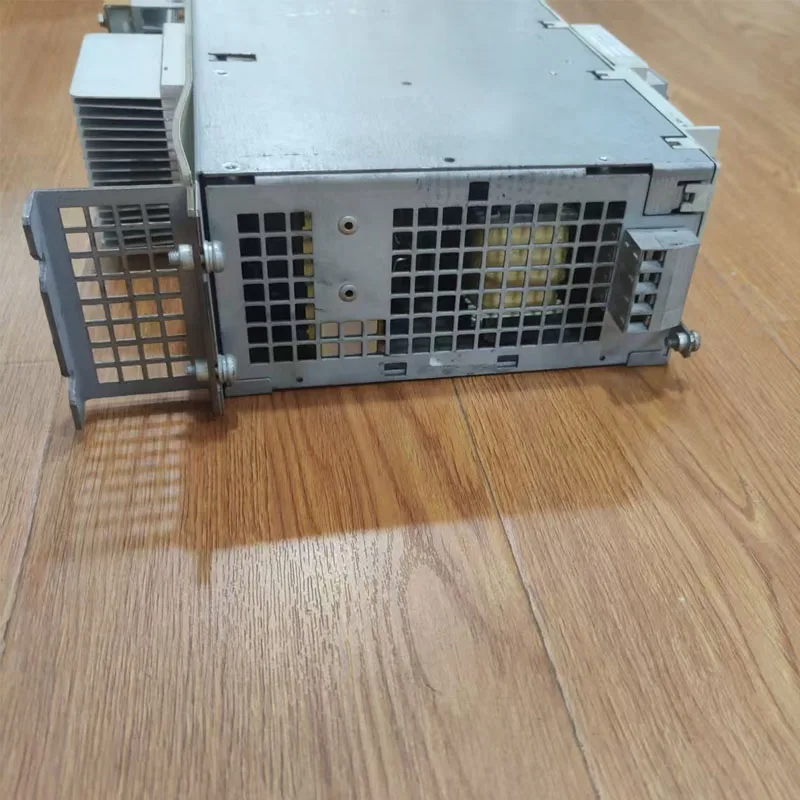 6sn1145-1aa01-00a1 драйвер 6sn1145-1aa01-00a1 б/у продукт для разборки - Фотография_3