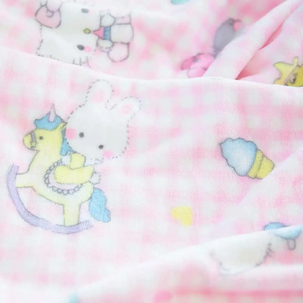 Плюшевое одеяло hello kitty из мультфильма - Фотография_6