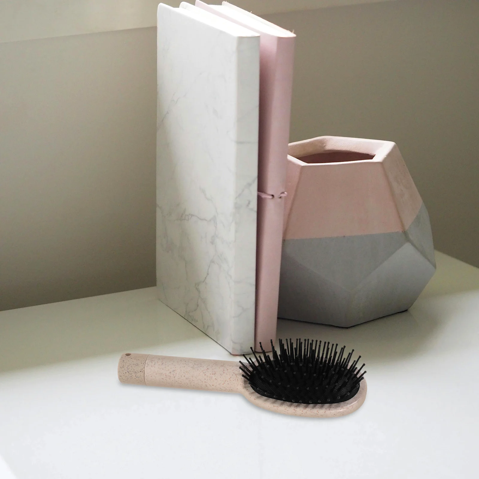 Щетка для волос скрытое хранение - Фотография_2