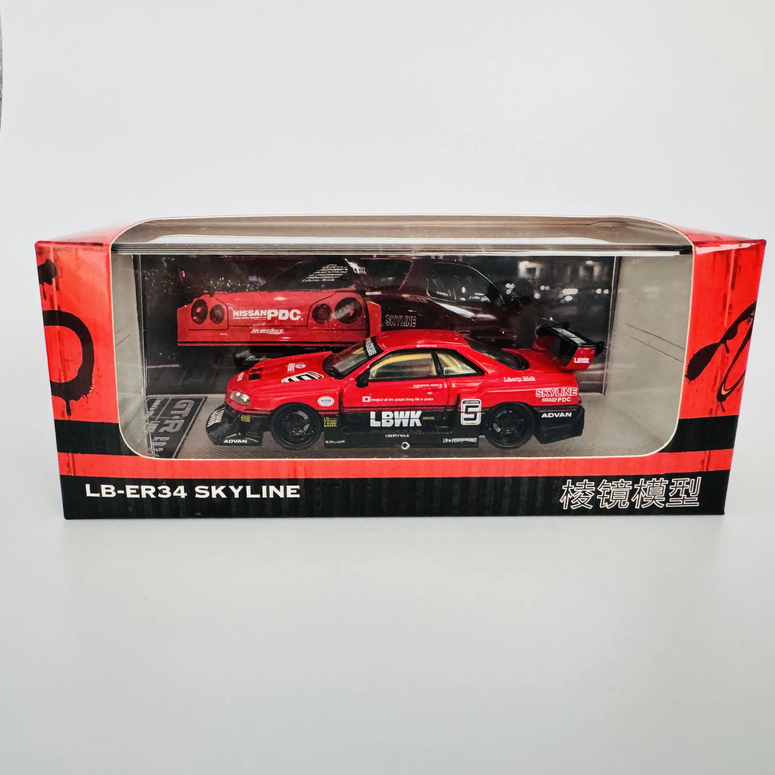 Модель призмы 1:64 nissan skyline - Фотография_6