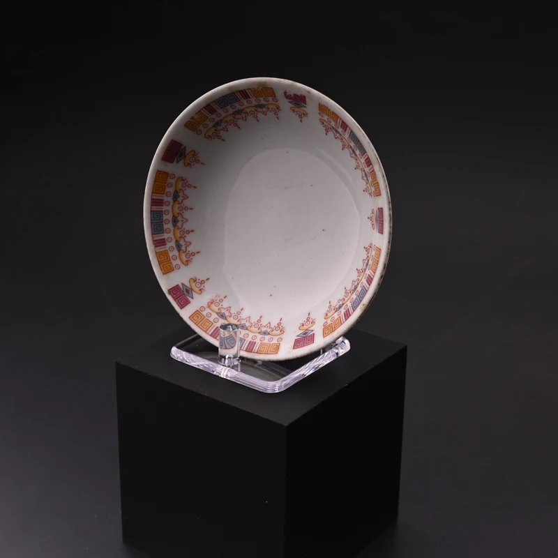 Маленькая витрина с тремя колышками - Фотография_4