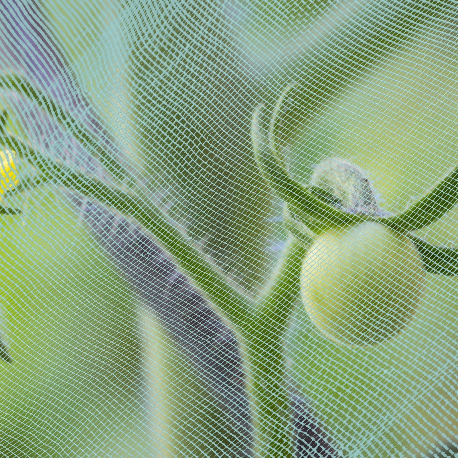 Универсальная многоразовая защитная сетка для сада