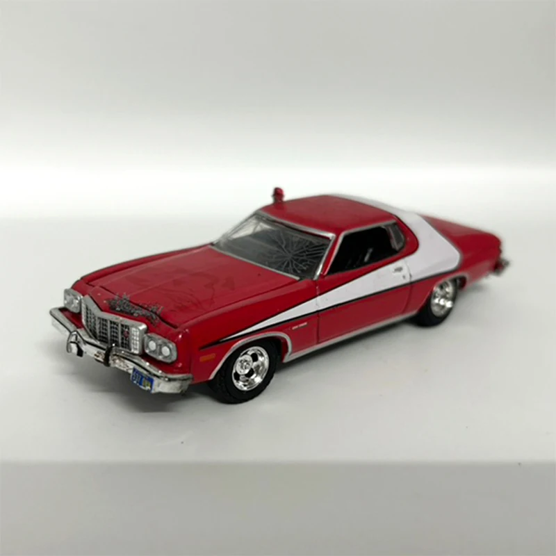 Greenlight 1:64 полицейская машина - Фотография_3