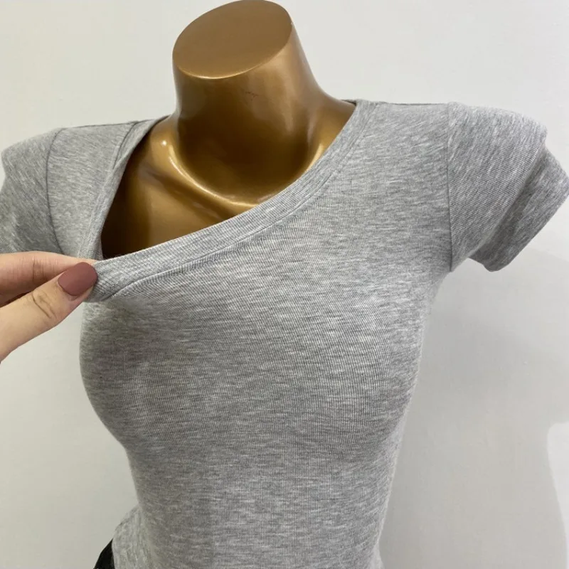 Женская футболка с коротким рукавом - Фотография_4