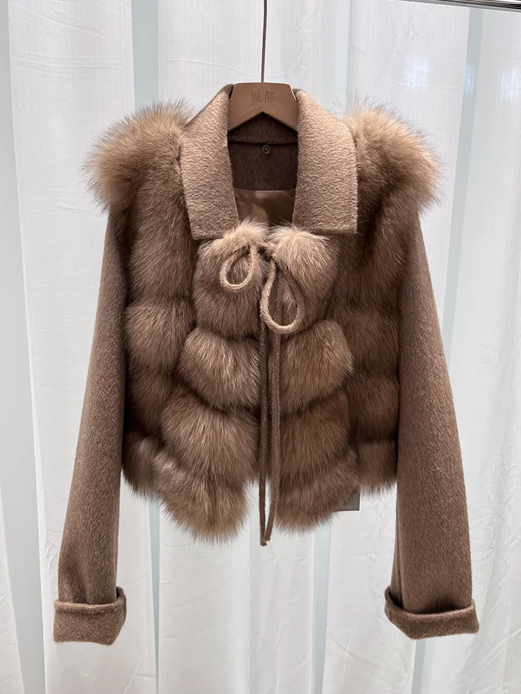 Года, женская зимняя шуба из натурального лисьего меха
