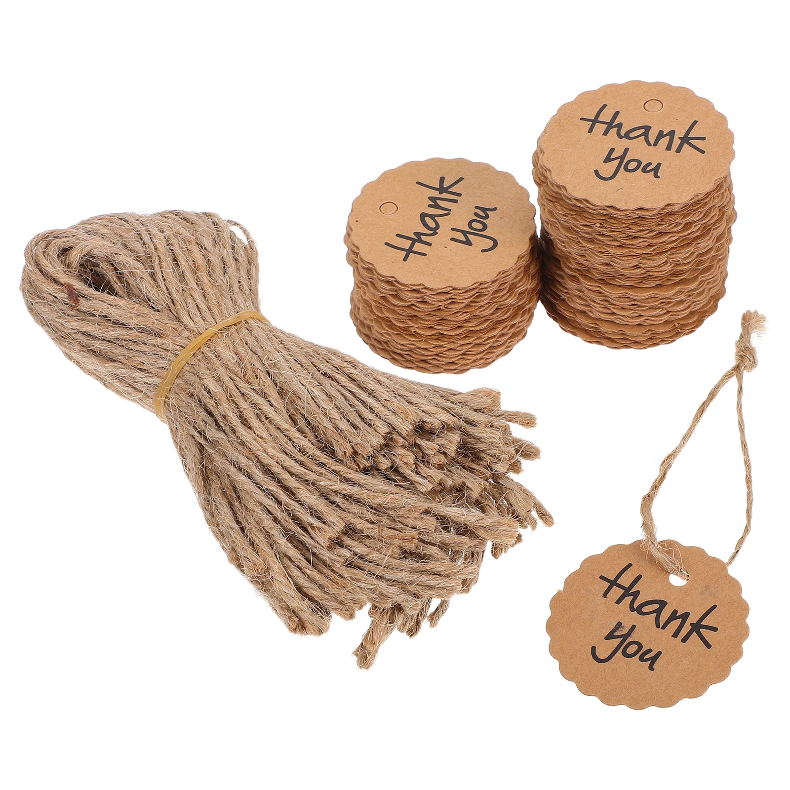 Коричневые бирки из крафт-бумаги с круглыми зубчатыми краями