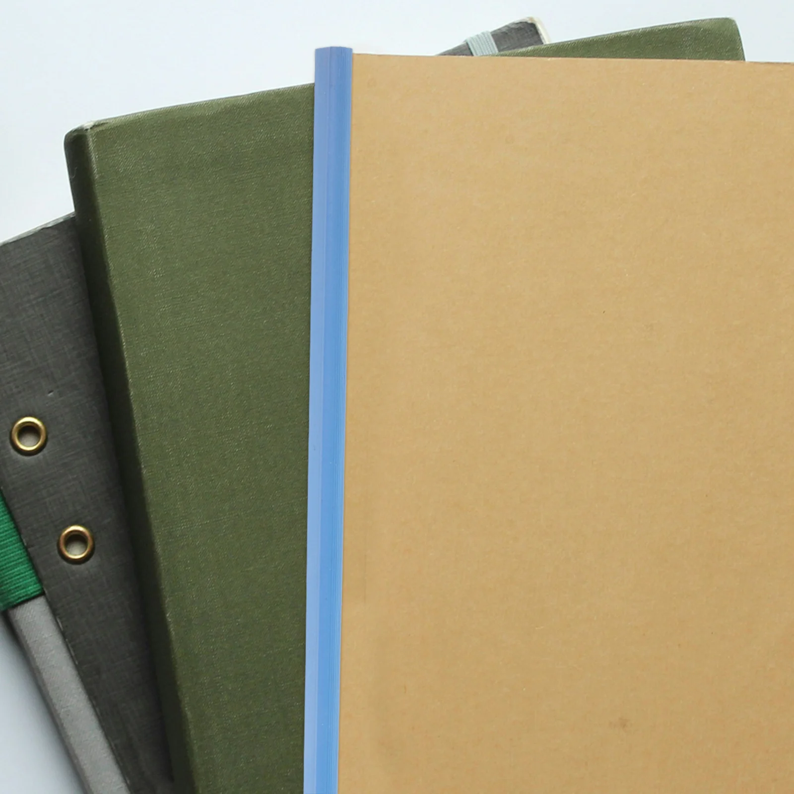 Скользящие зажимы для обложек с отчетами - Фотография_2