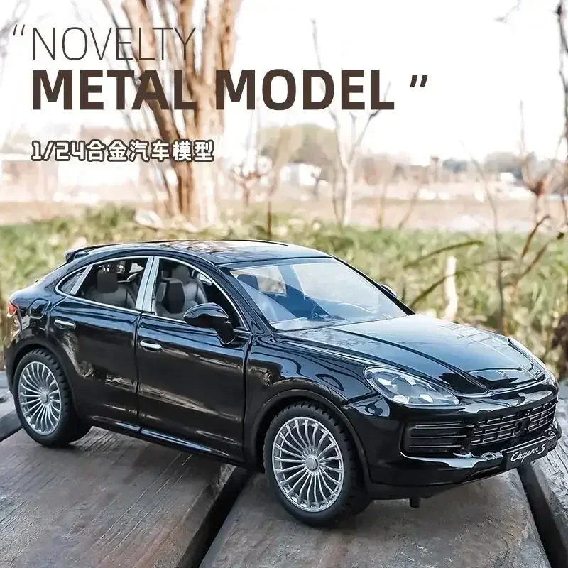 Модель автомобиля porsche cayenne s turbo suv в масштабе 1:24