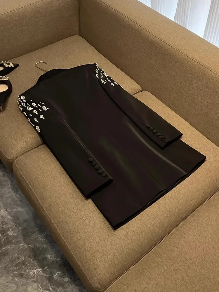 Twotwinstyle лоскутные тонкие блейзеры с бриллиантами для женщин - Фотография_5