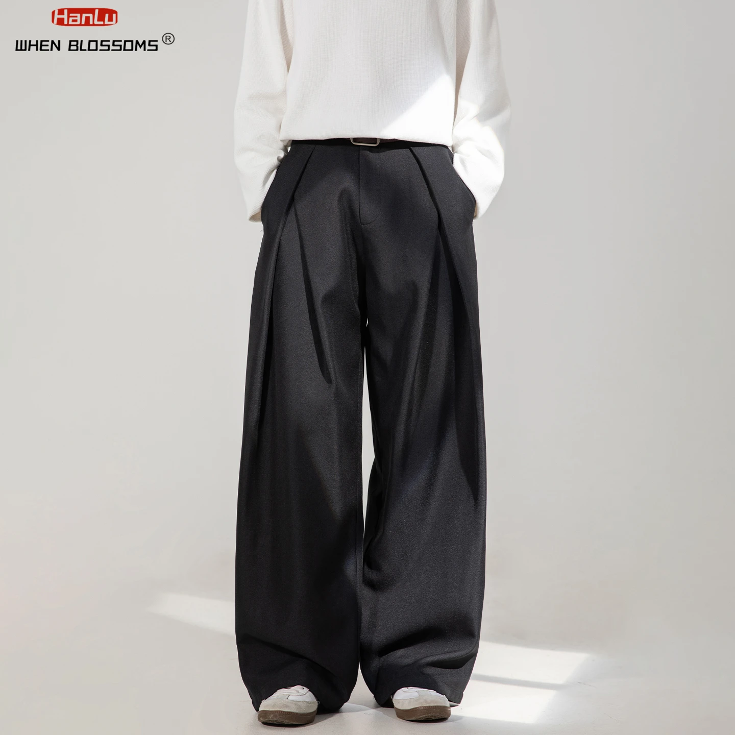 Мужские плиссированные брюки с перекрестной драпировкой