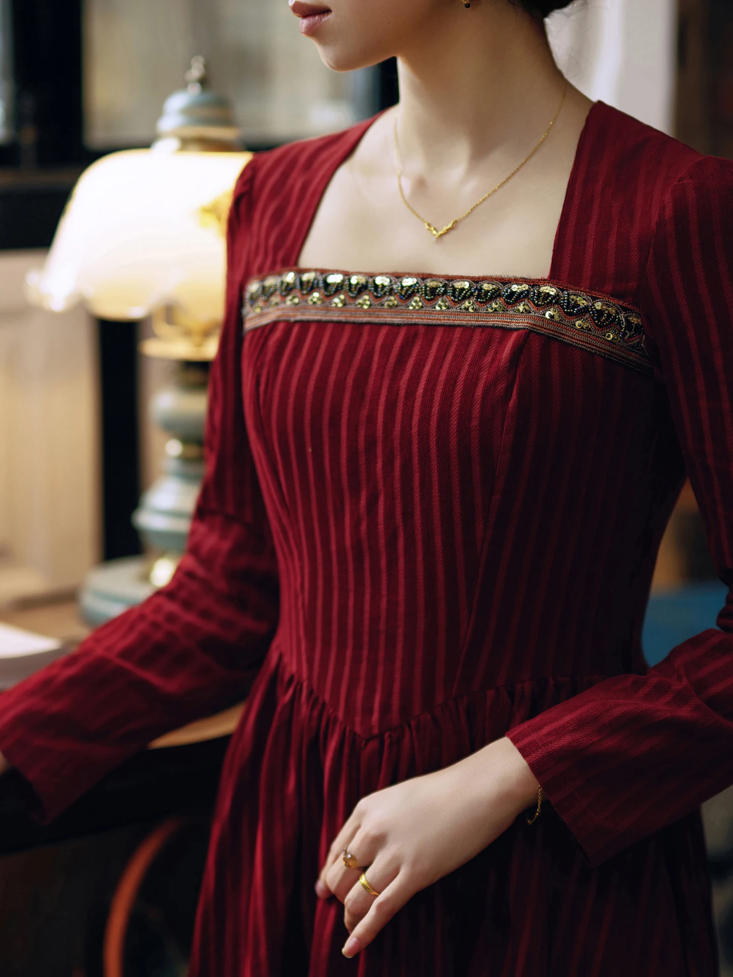 Tiyihailey женское вельветовое платье из 100% хлопка с длинными рукавами - Фотография_5