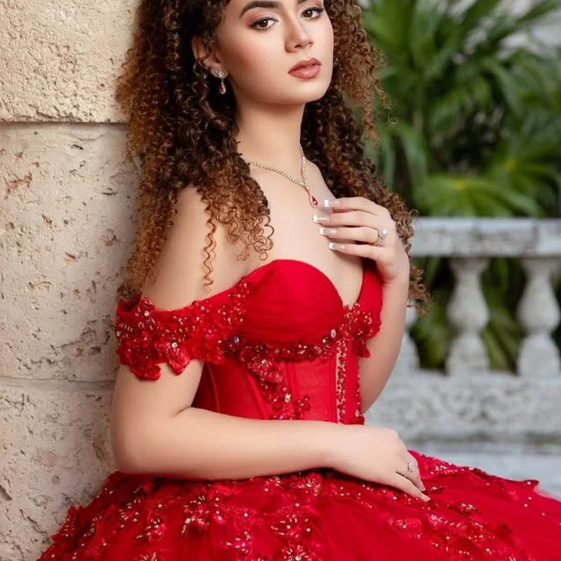 Красное платье quinceanera с открытыми плечами по индивидуальному заказу - Фотография_2