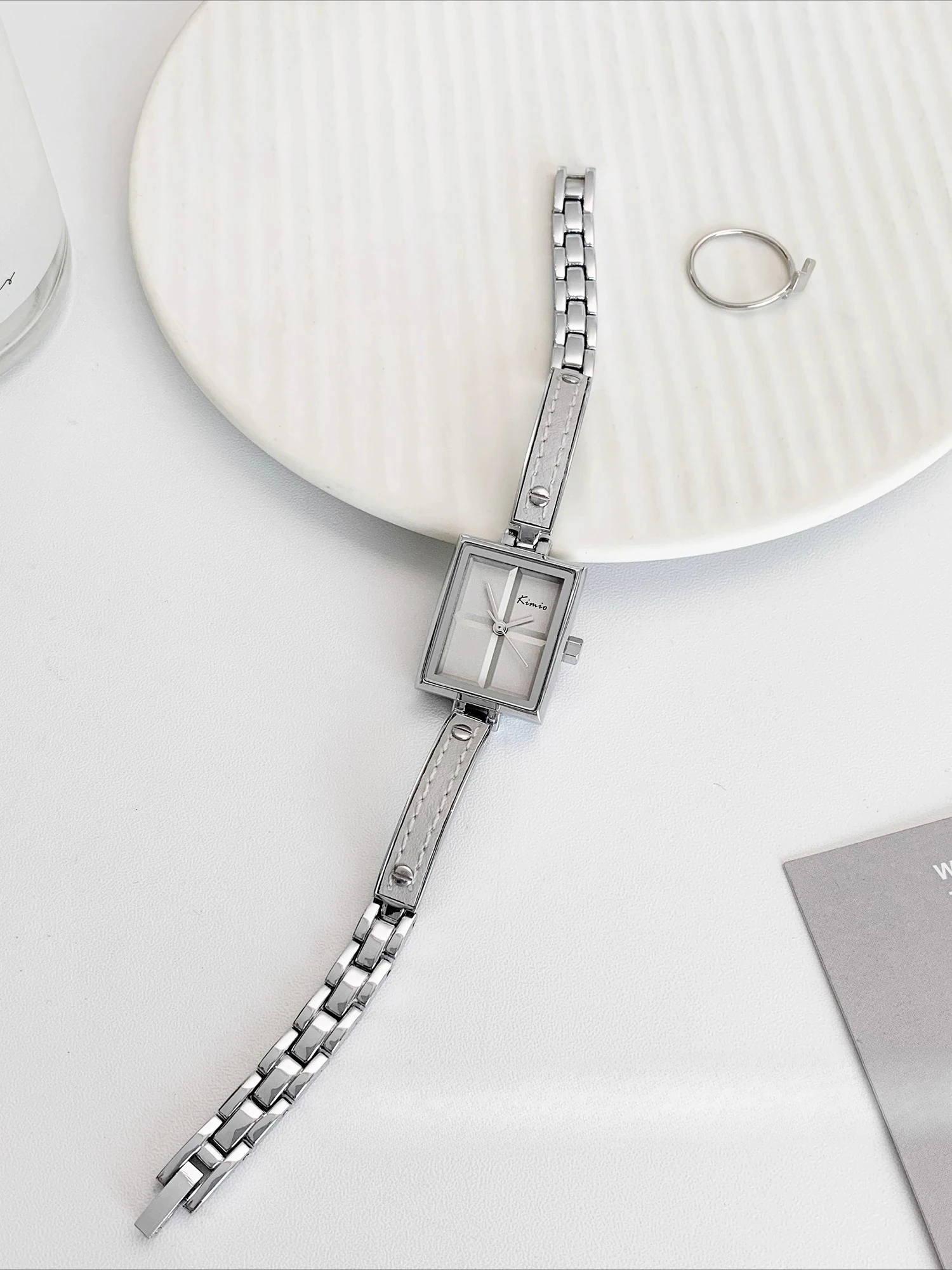 Женские роскошные нишевые часы с квадратным браслетом - Фотография_4