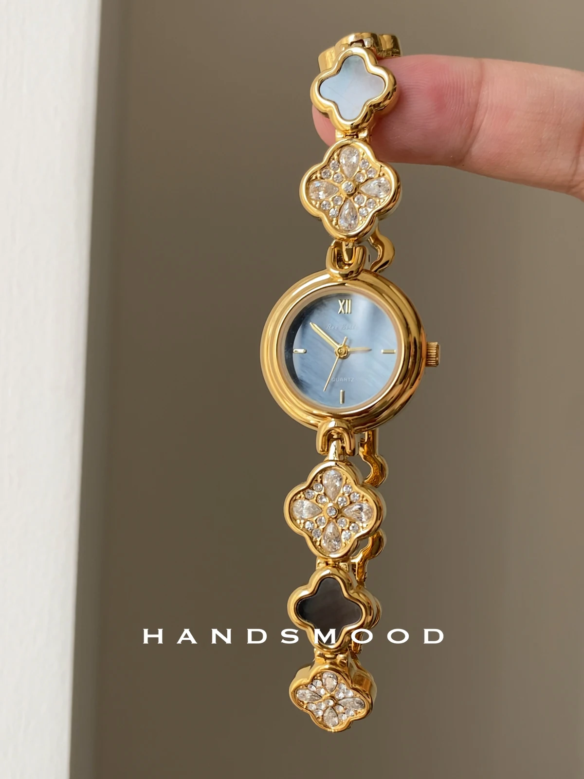 Французские изысканные модные темпераментные - Фотография_3