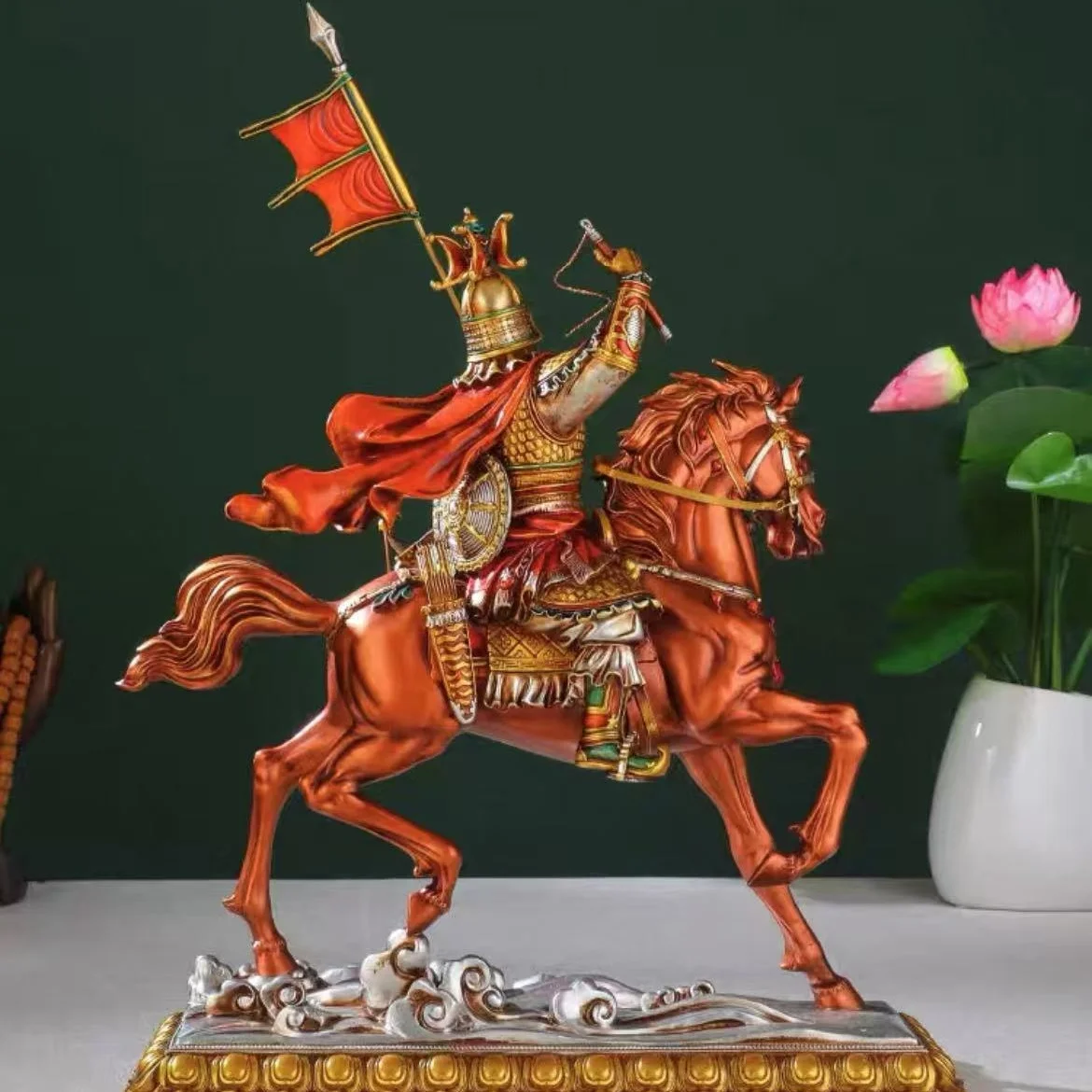 Статуя будды короля gesar - Фотография_6