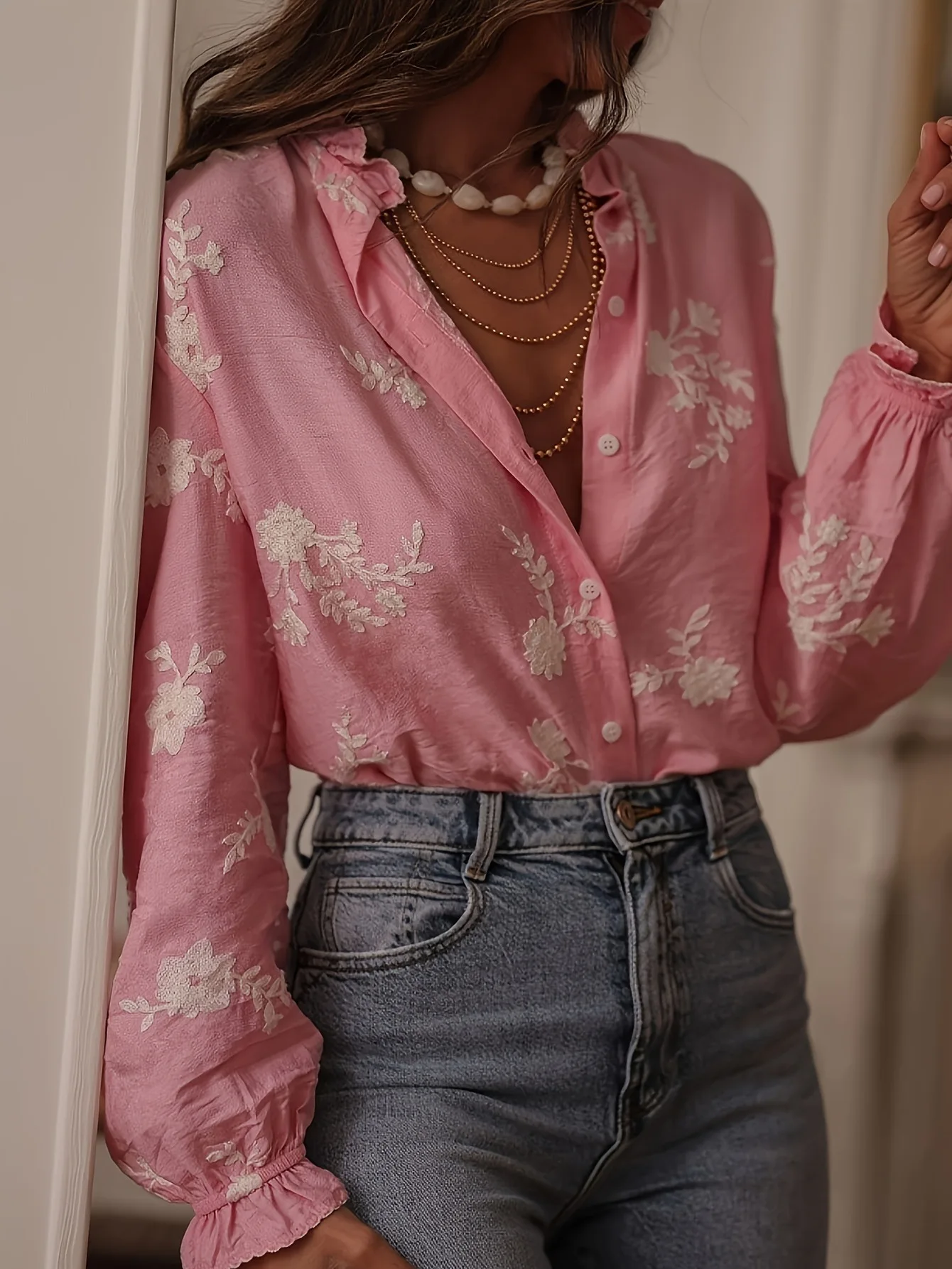 Шифоновая рубашка в западном стиле с вышивкой - Фотография_2