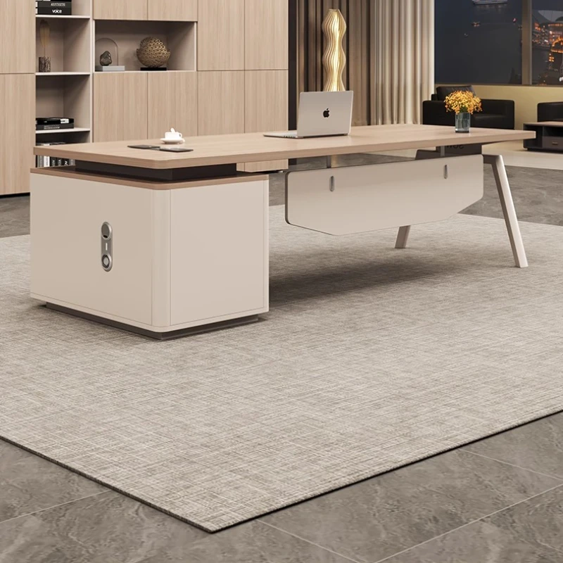 Коричневый дешевый стол для руководителя - Фотография_5