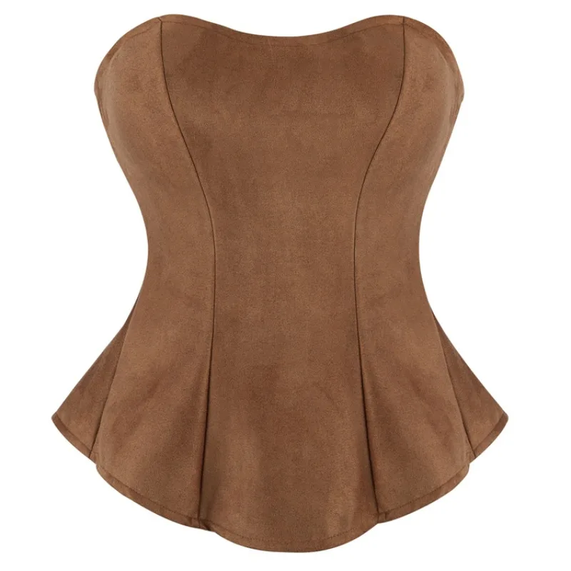 Винтажный корсет в сочетании с мини-юбкой