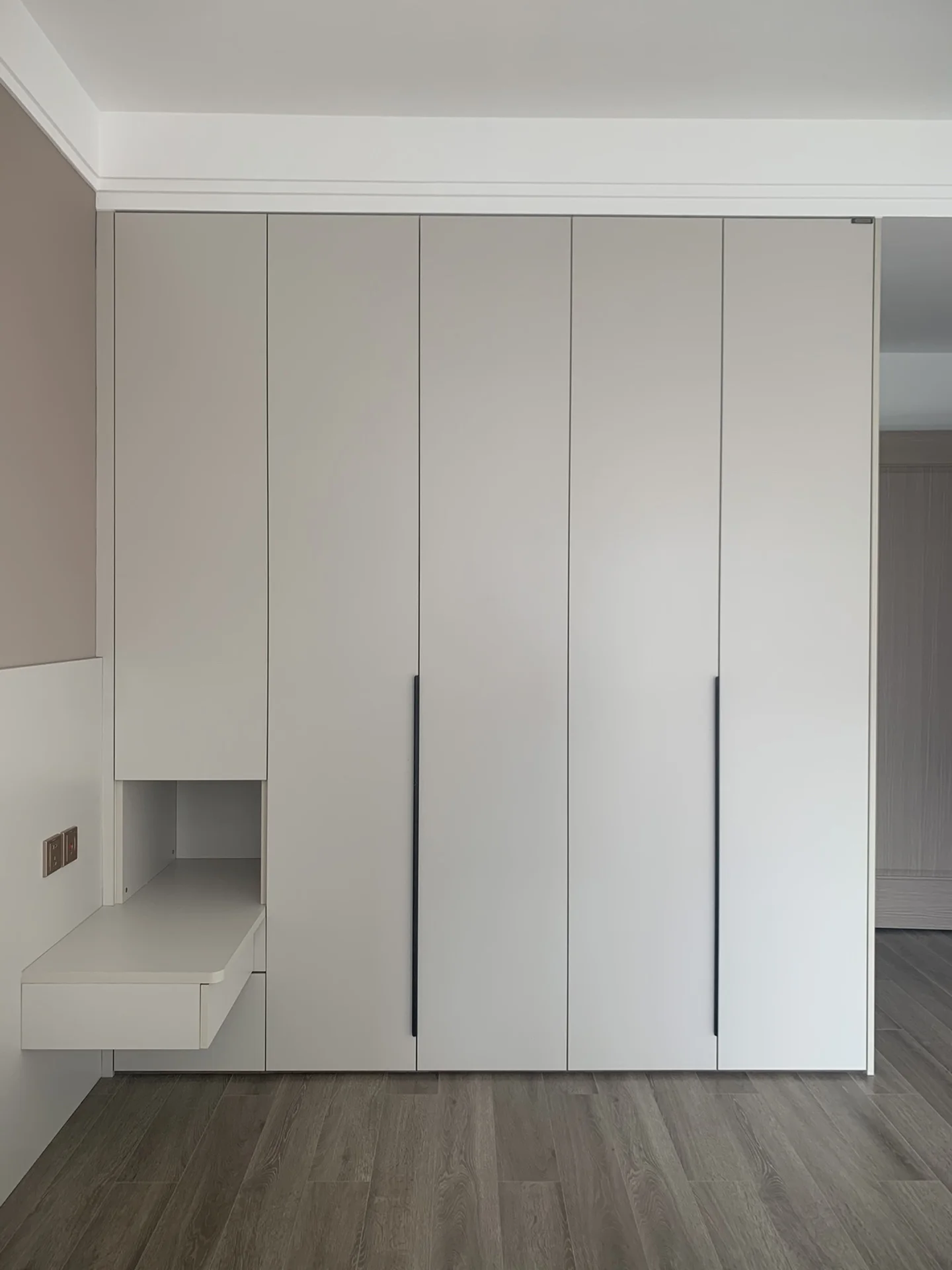 Современный деревянный шкаф в китайском - Фотография_2