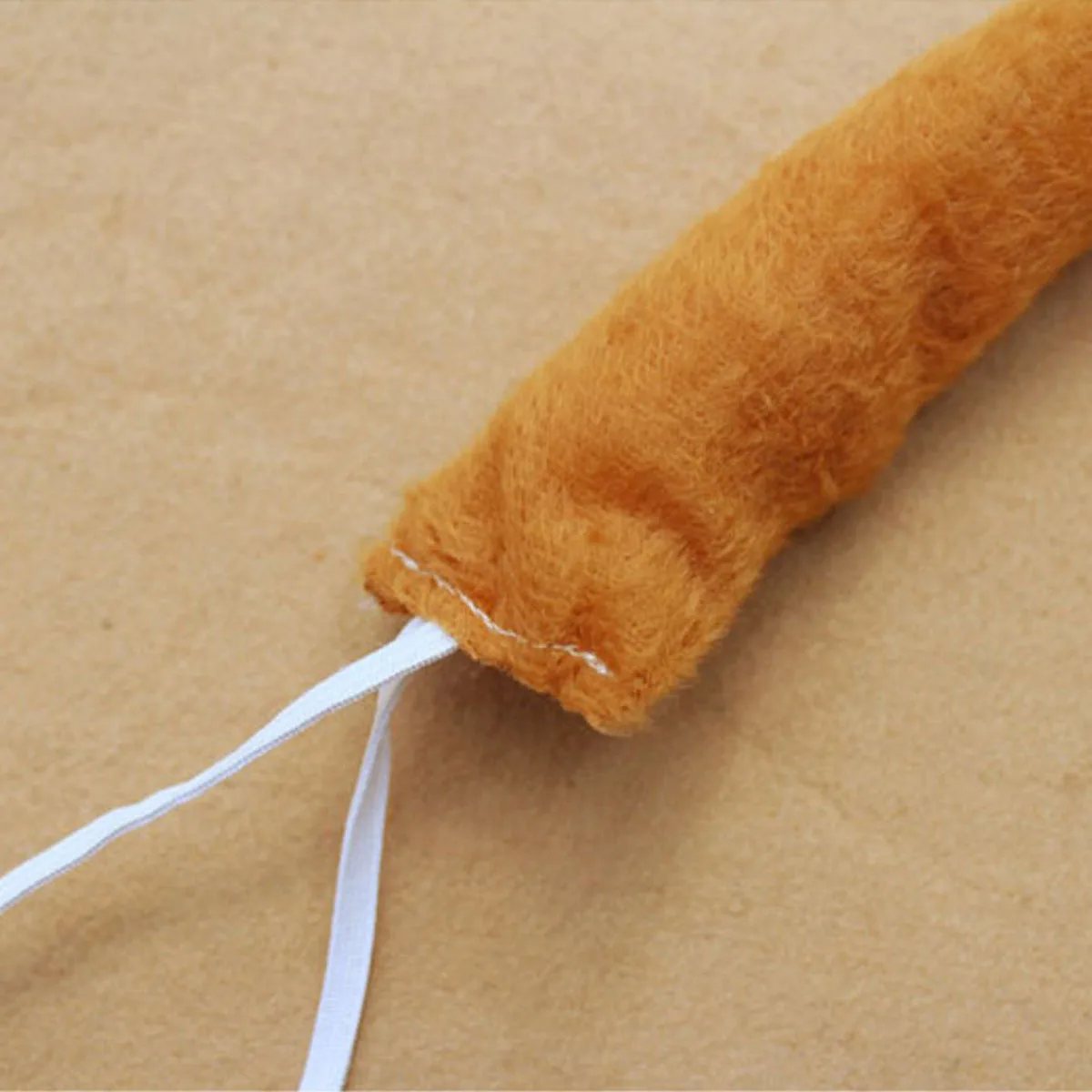 Светло-коричневый костюм кенгуру - Фотография_2