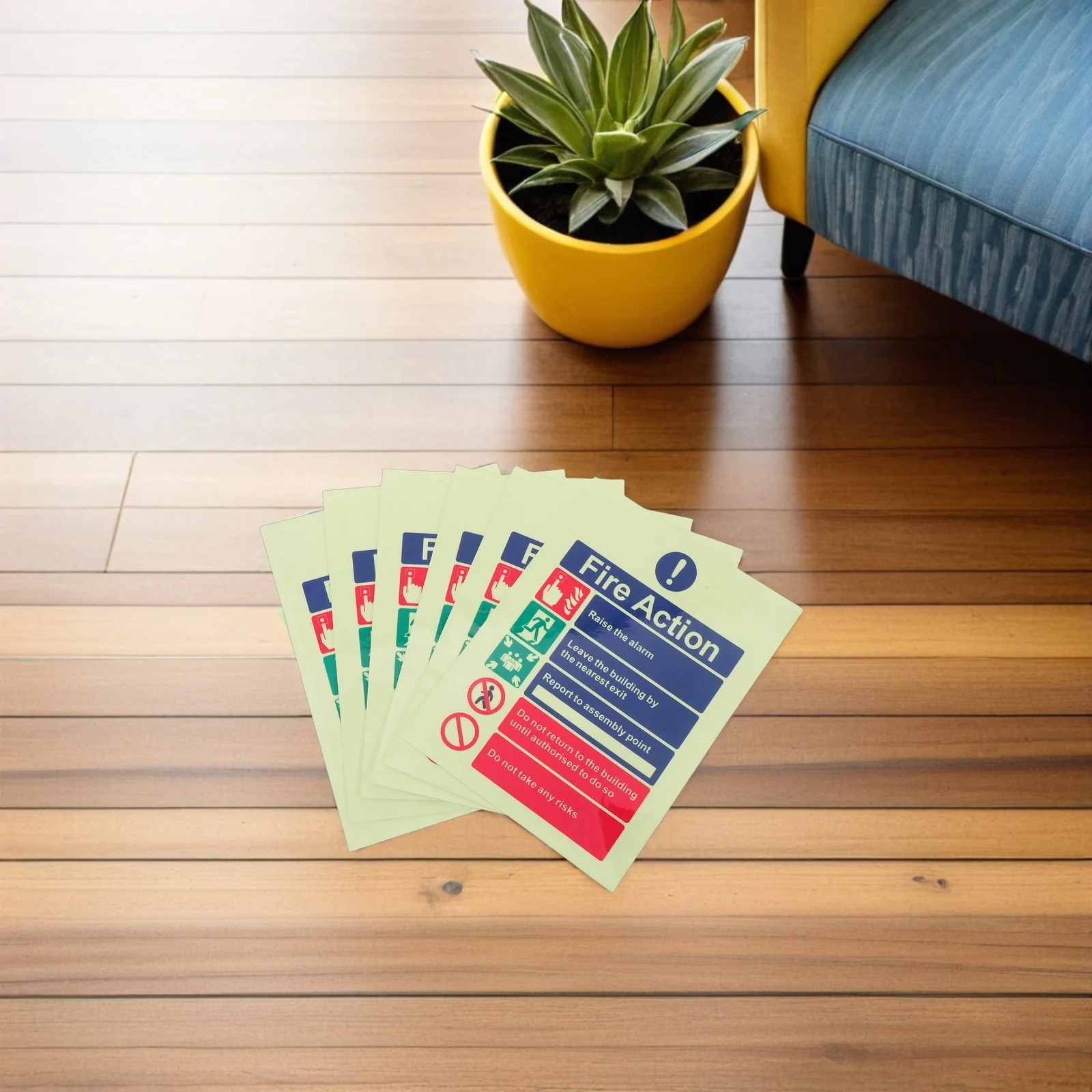 Светящаяся в темноте наклейка безопасности 15x20 см - Фотография_2