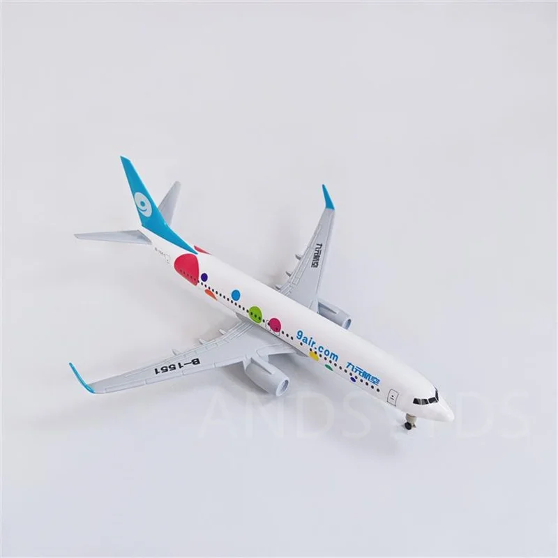 20 см nine yuan airlines b737 модель самолета из сплава - Фотография_3