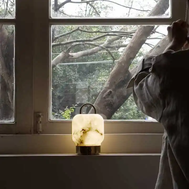 Испанская лампа из натурального мрамора - Фотография_4