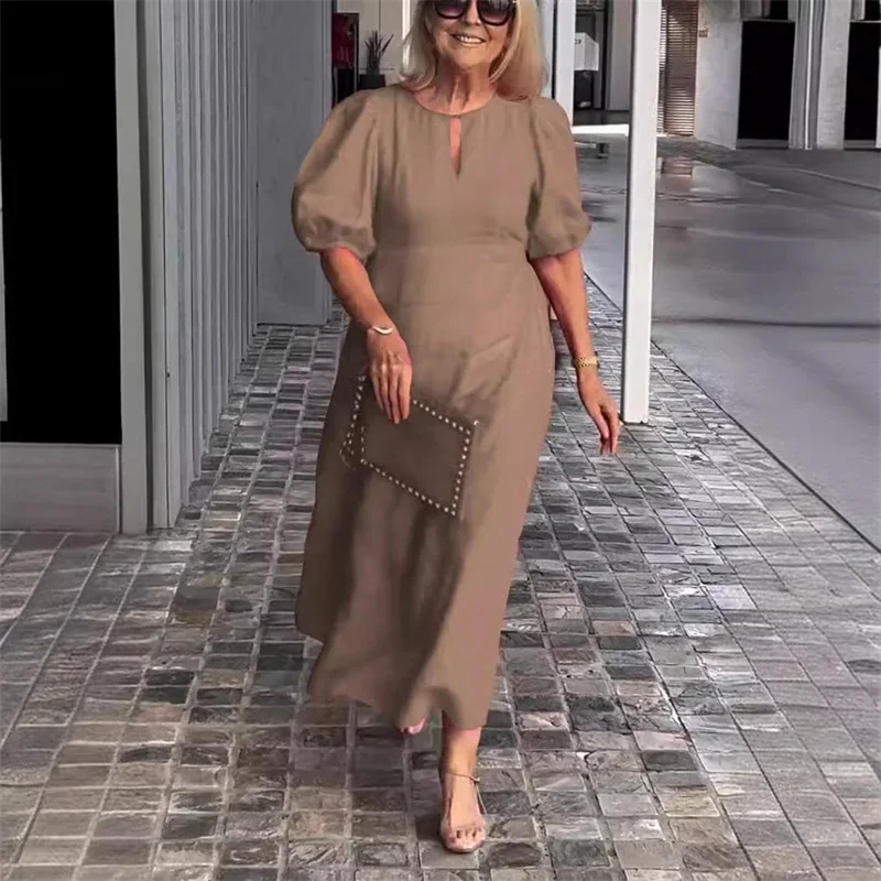 Женское платье с коротким рукавом - Фотография_4