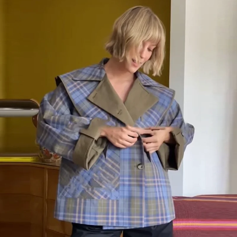 Стильное двустороннее пальто