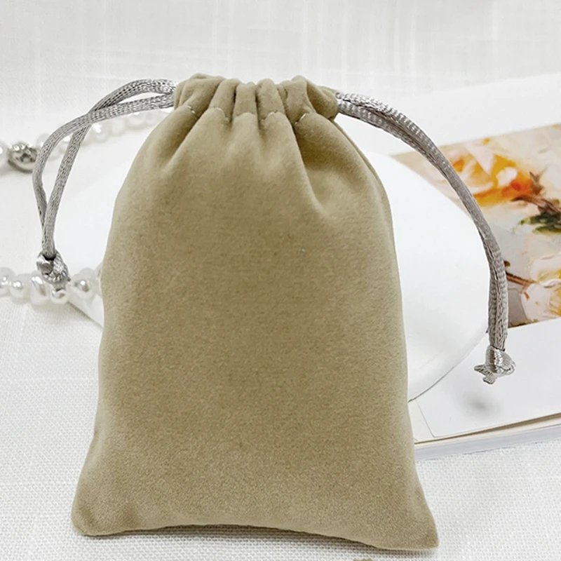 16 цветов, ювелирные изделия - Фотография_5