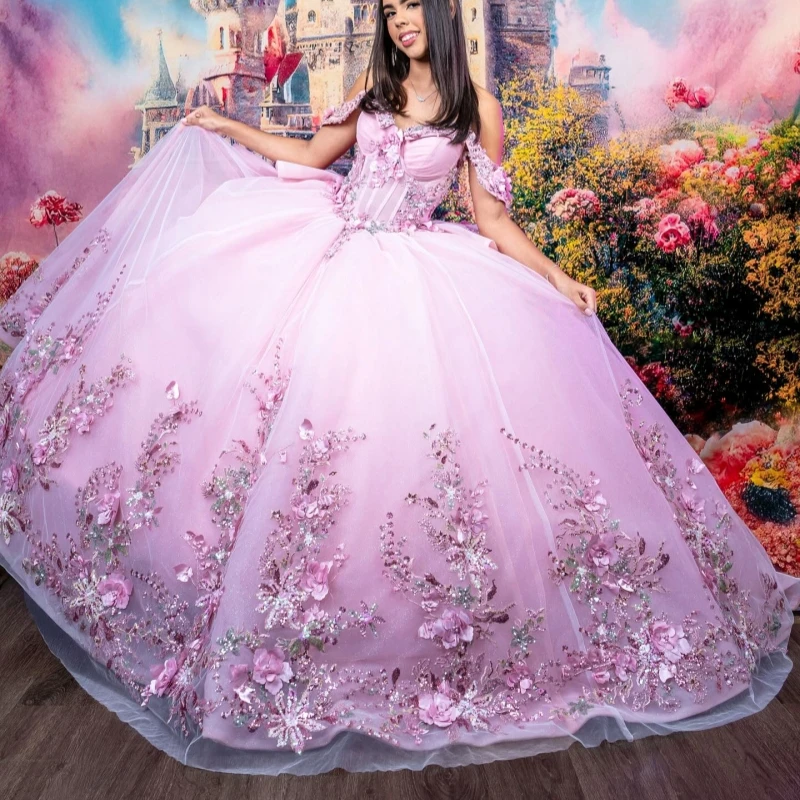 Розовое блестящее бальное платье quinceanera