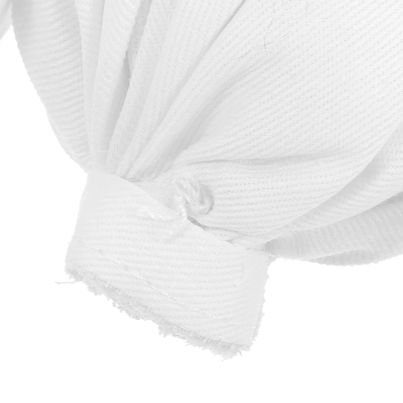 Шапки из белой мягкой ткани - Фотография_6