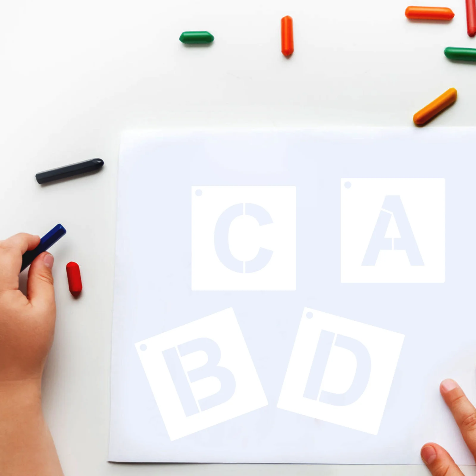 Трафареты с буквами и цифрами - Фотография_3