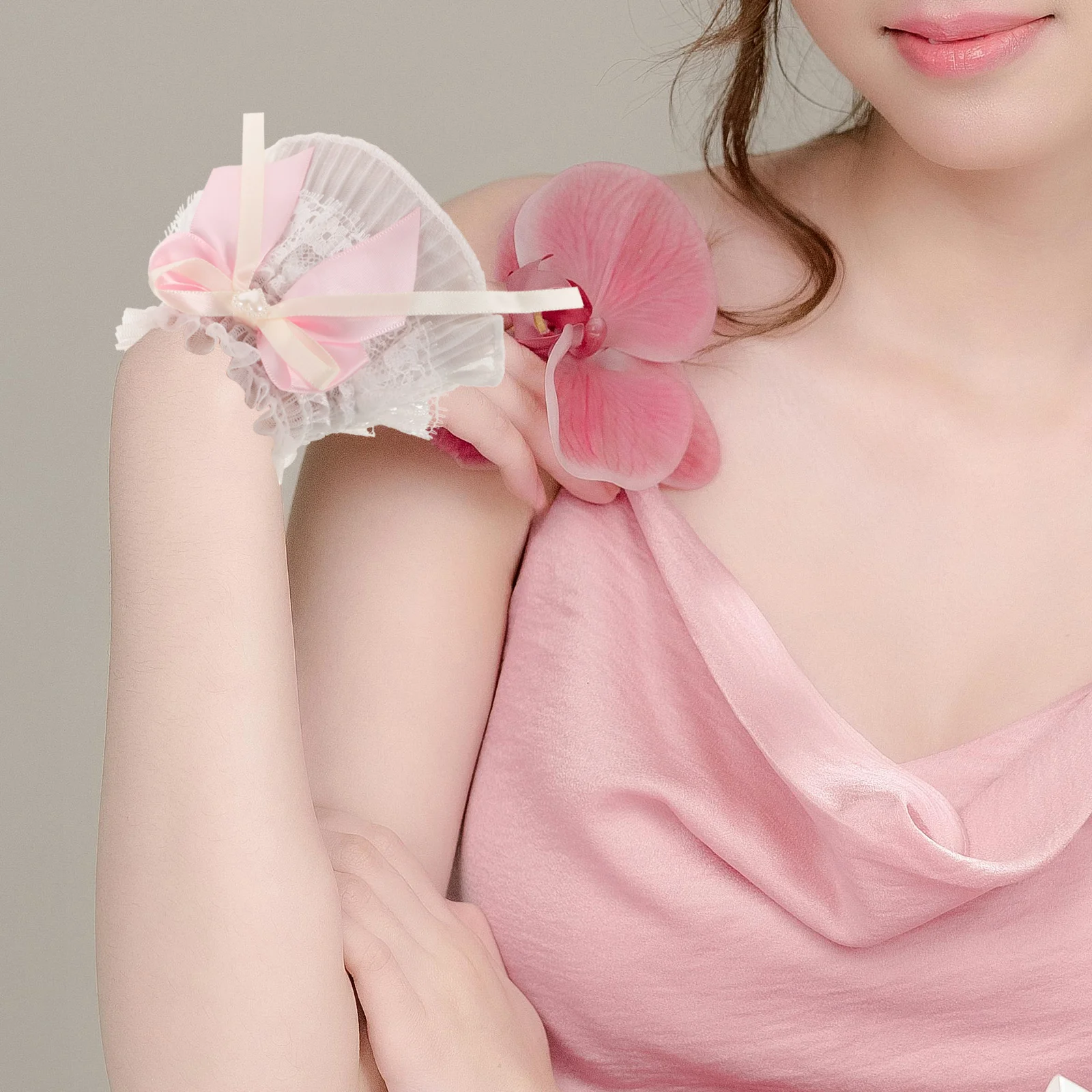 1 пара кружевных манжет на запястье для женщин